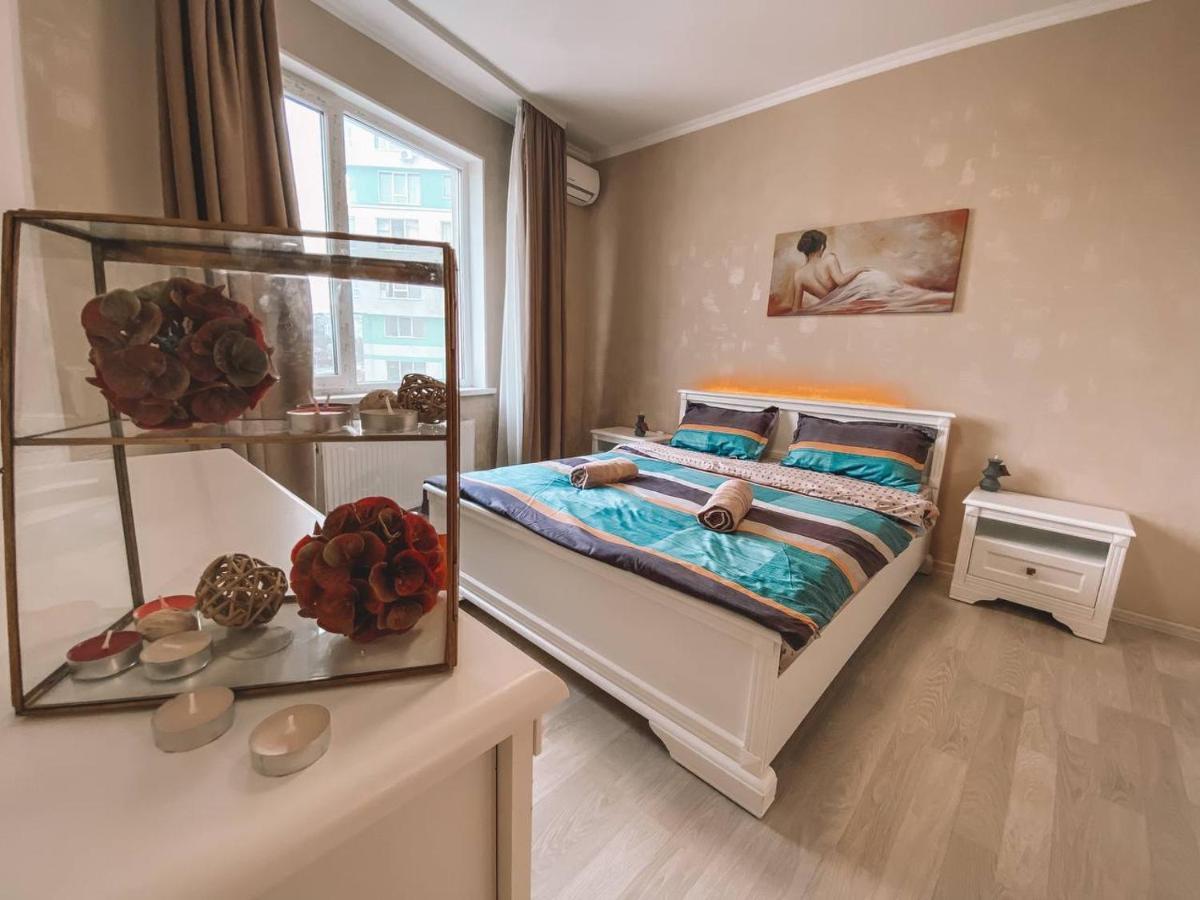 Luxury Sky Apartment Chisinau Luaran gambar