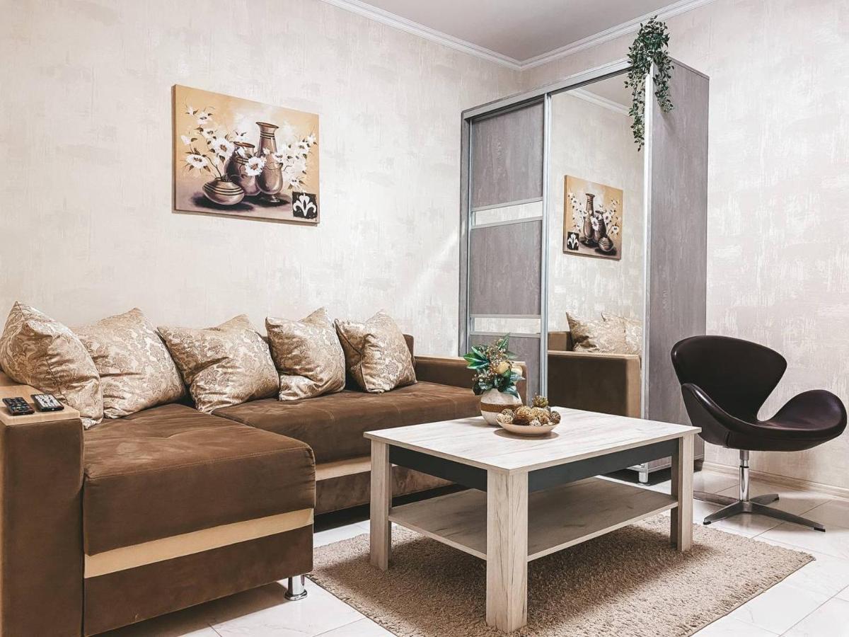Luxury Sky Apartment Chisinau Luaran gambar